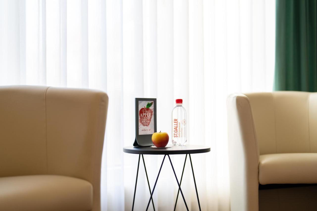 Triesen Hotel Schatzmann מראה חיצוני תמונה