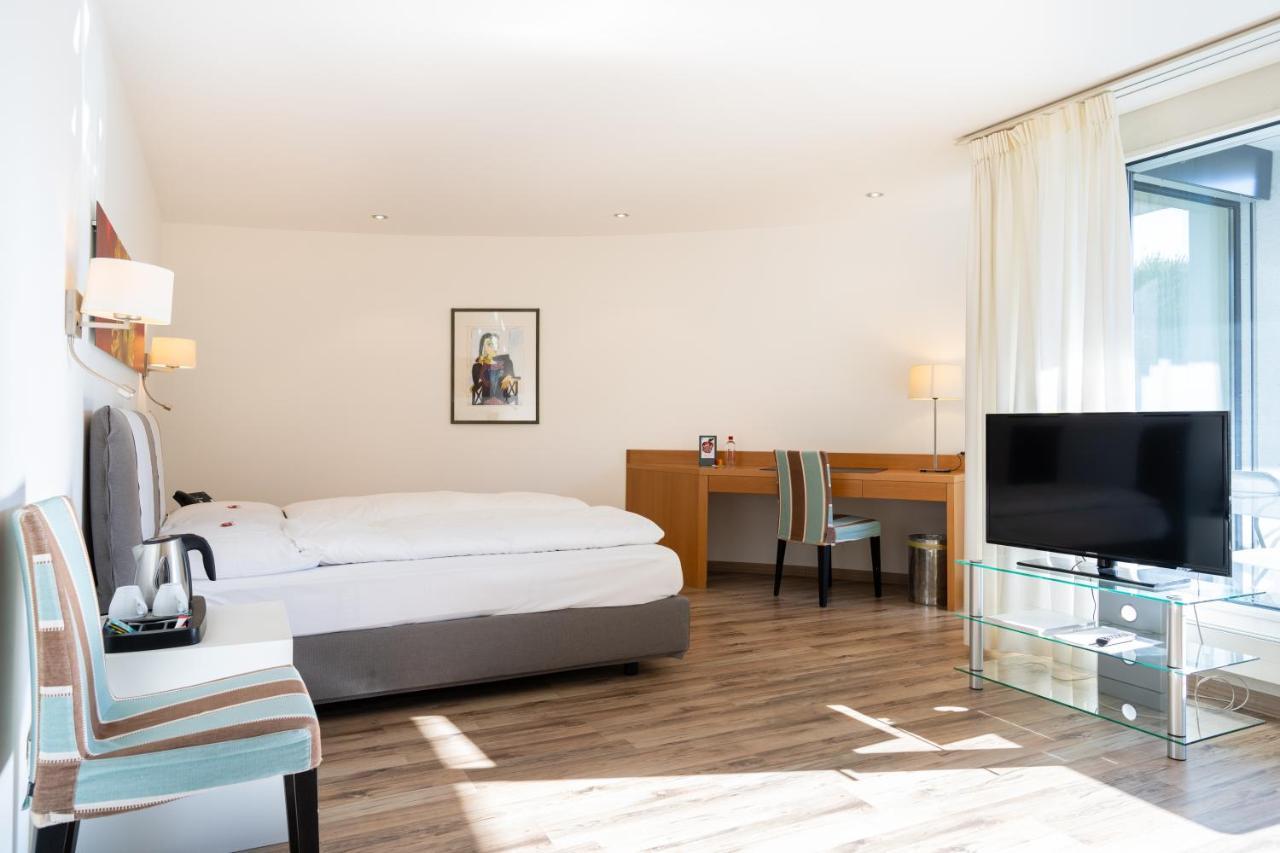 Triesen Hotel Schatzmann מראה חיצוני תמונה