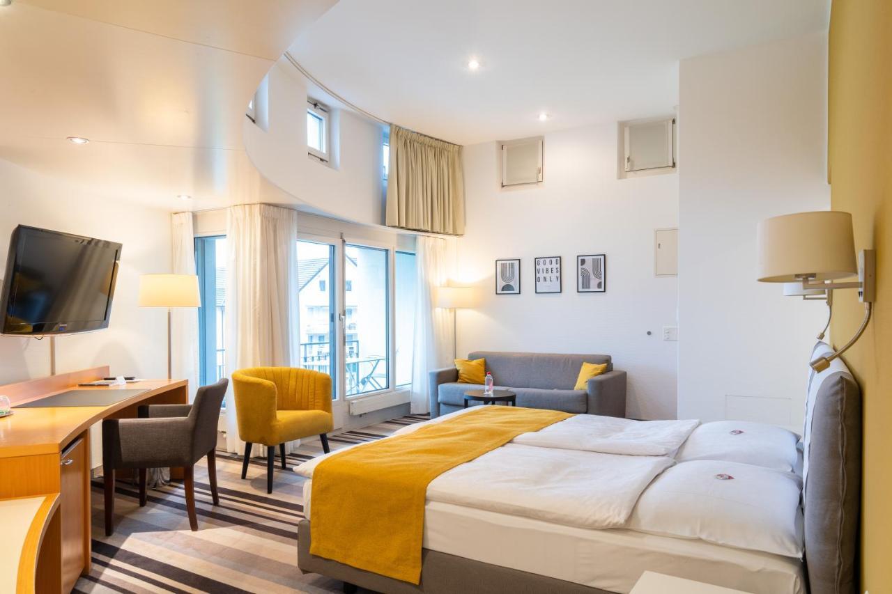 Triesen Hotel Schatzmann מראה חיצוני תמונה