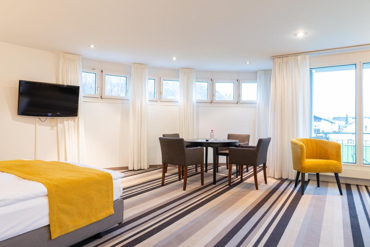 Triesen Hotel Schatzmann מראה חיצוני תמונה